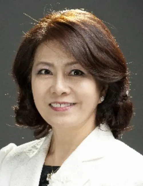 Yeon Kyung Nicole Yim